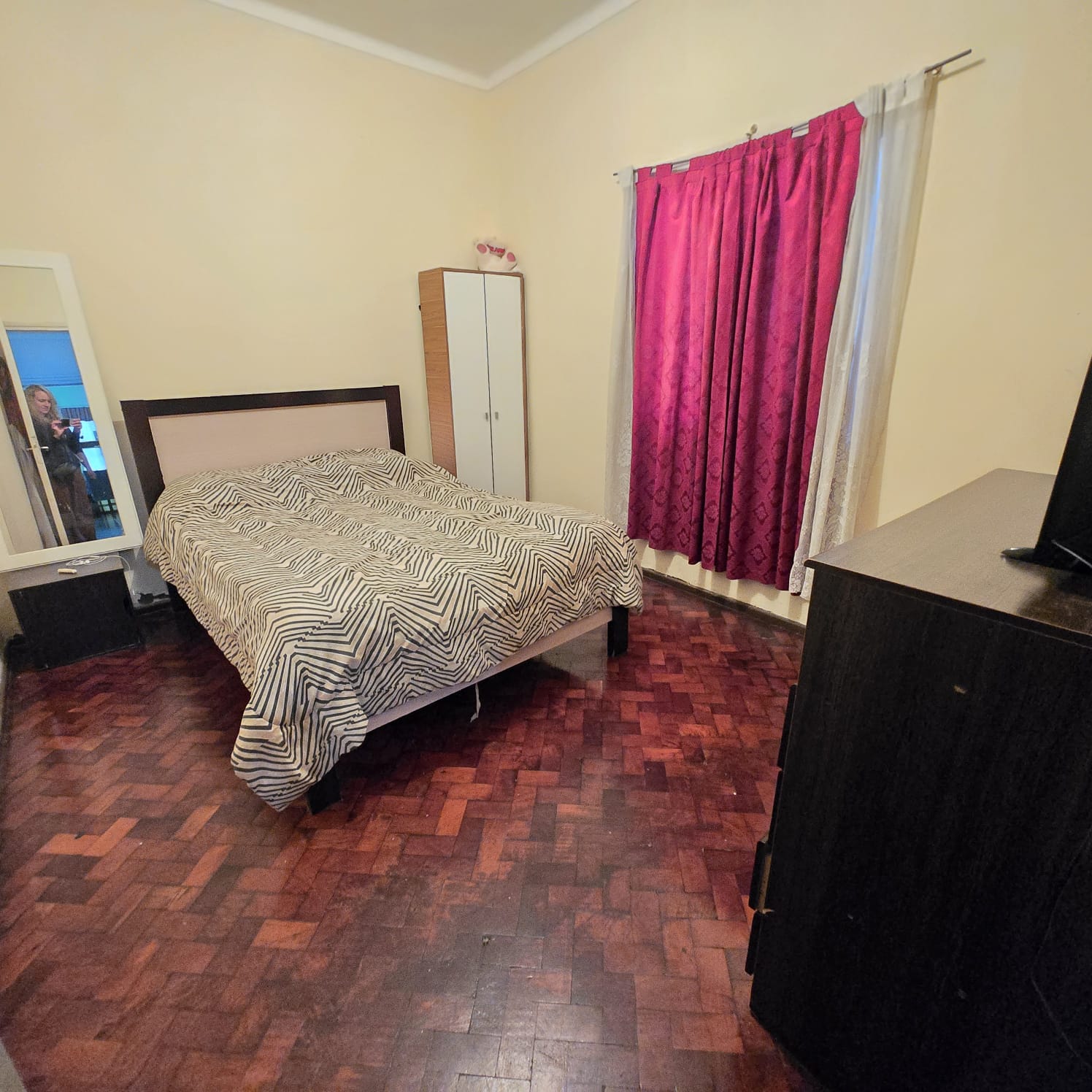 CASA ESQUINA EN VENTA EN SEXTA SECCION, CIUDAD, MENDOZA